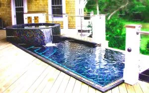استخر در ارتفاع-persian-pool-swimming-pool-on-roof